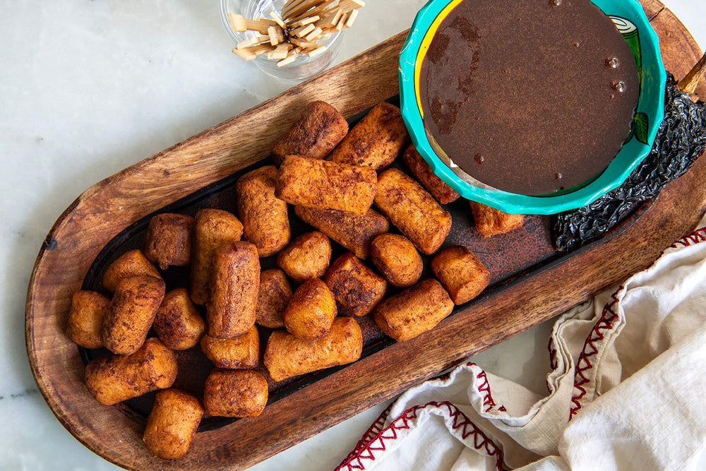 Gluten Free Churro Pretzel Nuggets with Chocolate Sauce